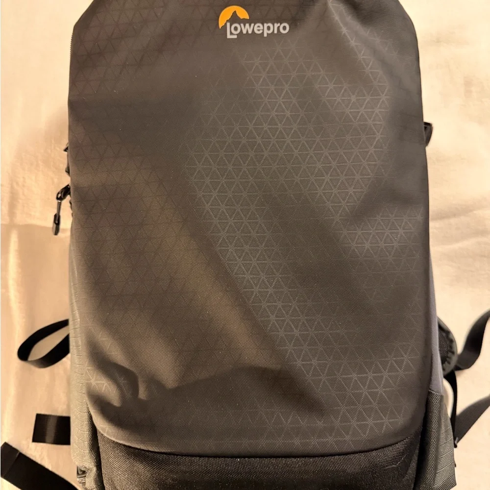 Lowepro - Flipside BP 300 AW III Backpack  Camera Backpack